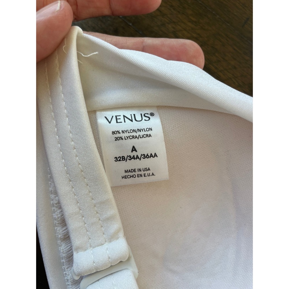 Venus White Halter Bikini Swimsuit Set Gold Accent Roll Waist Bottom Sz A/6 - Picture 4 of 5